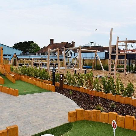 Hoburne Naish Otel Highcliffe Dış mekan fotoğraf